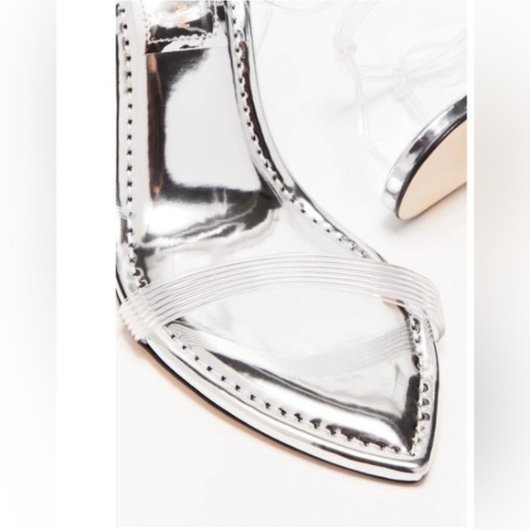 GOOD AMERICAN Silver wedge SIZE: 8 - Picture 4 of 7